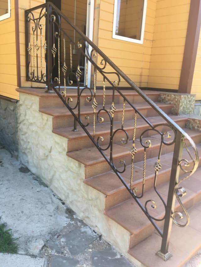 Кованые изделия на заказ в Истре | Художественная ковка от Arm-Kovka