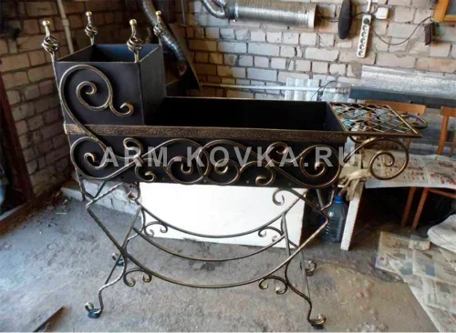 Кованый мангал КМ-10 — фото 1